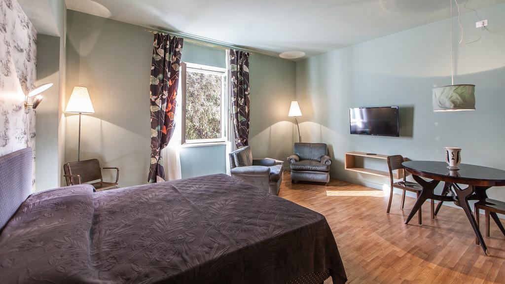 Suite Spanish Apartment ローマ エクステリア 写真